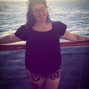 Meet your Posher, Christina